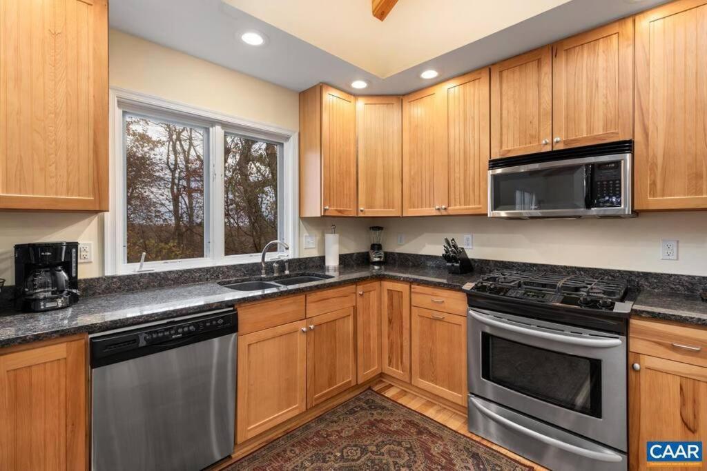 Bluebird Mountain Home Mount Torry Furnace Exterior photo